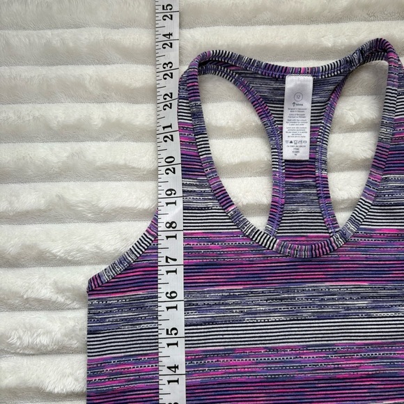 5/20$ Ivivva Fitted Sleeveless Racerback Tank Top Pink Stripes Girls Size 12 - Picture 5 of 6